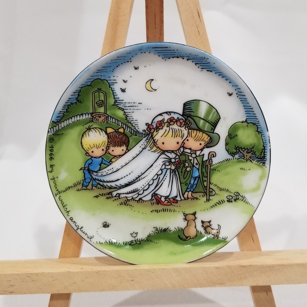 Joan Walsh Anglund Mini Plate